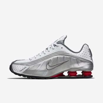 Nike Shox R4 - Férfi Utcai Cipő - Fehér/Piros/Fekete/Metal Titán